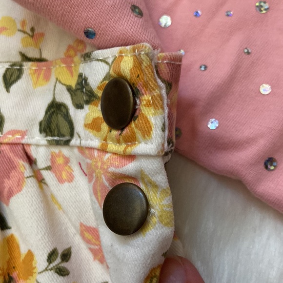 Absolutely adorable floral romper dress duo - Picture 11 of 11